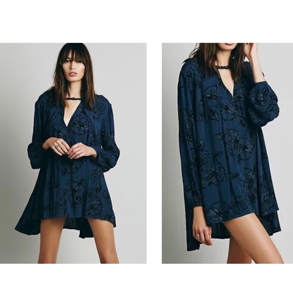 Free People Dresses & Skirts - FREE PEOPLE Navy Floral Tunic Mini Dress